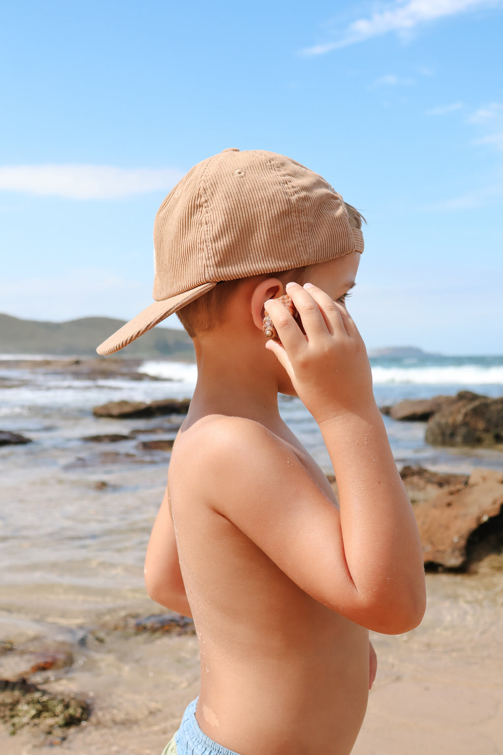 Kids corduroy cap -Tan